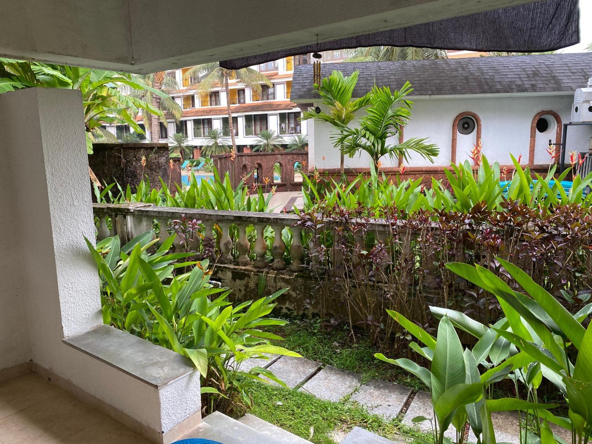 Riviera Hermitage Anjuna Exterior foto